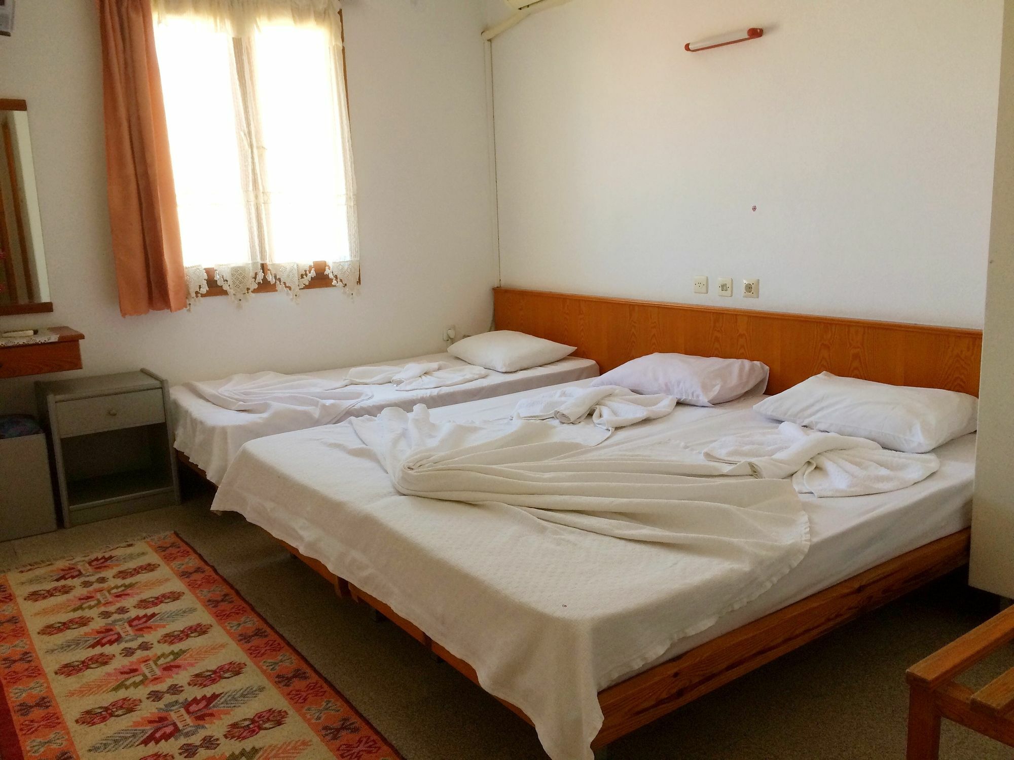 Parmis Rooms Çeşme المظهر الخارجي الصورة