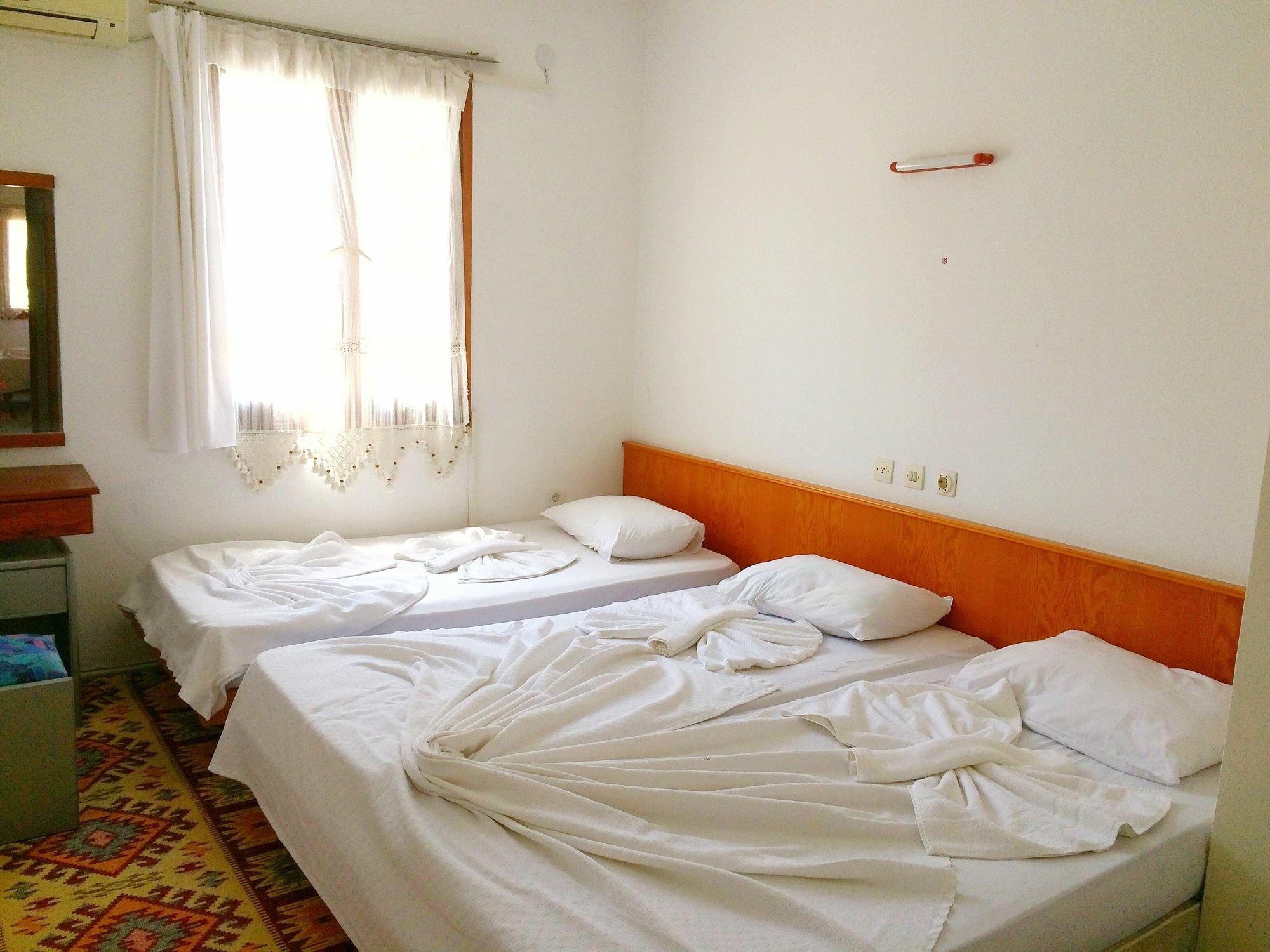 Parmis Rooms Çeşme المظهر الخارجي الصورة